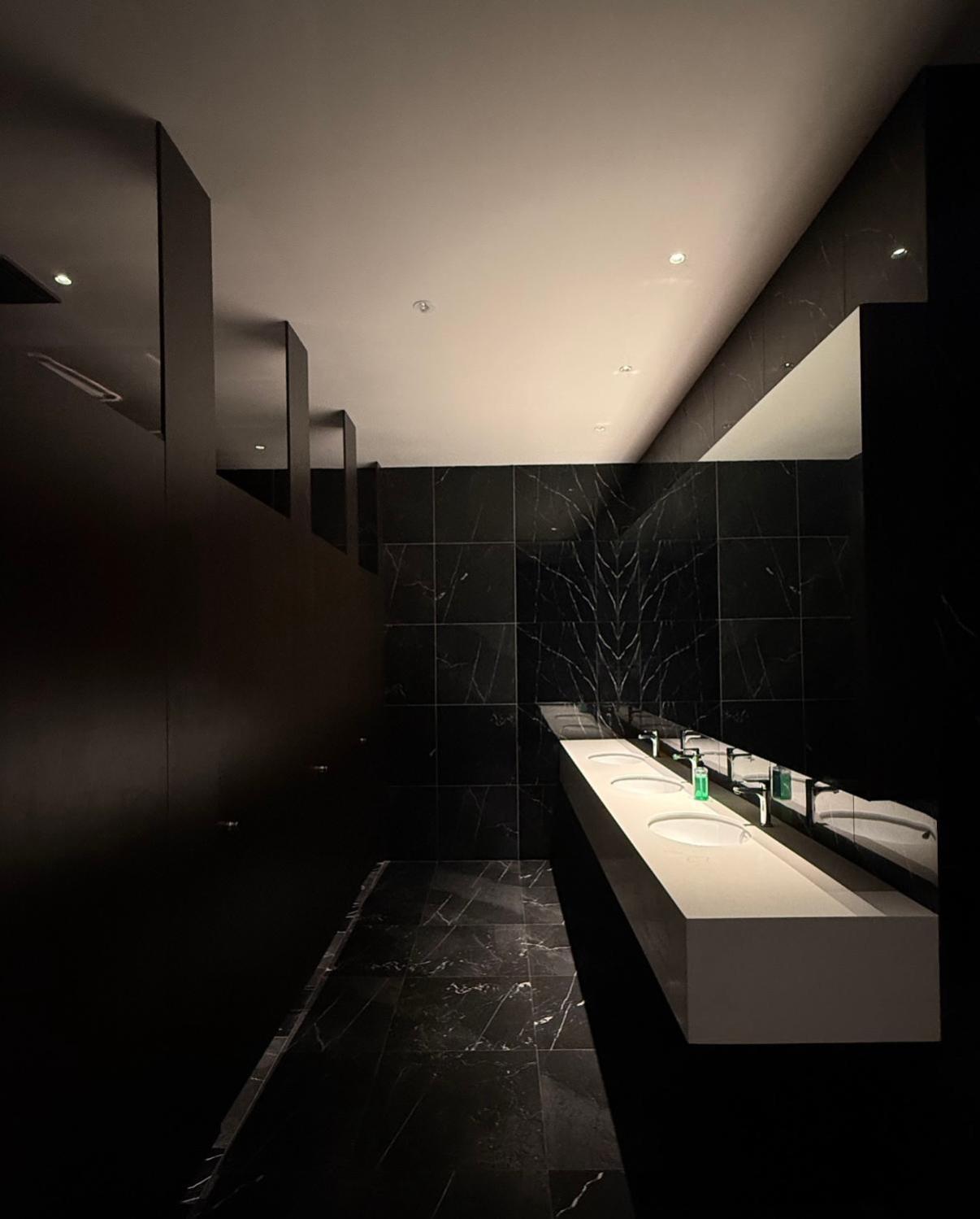 Beacon Executive Suite - City View - By Iz George Town Extérieur photo